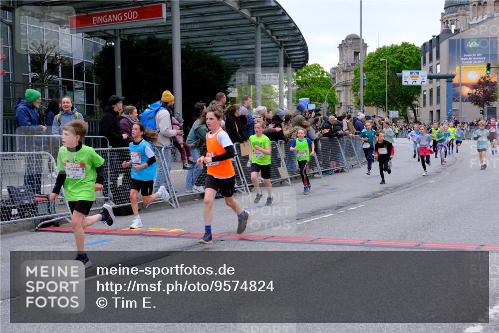 25.04.2026 - Das Zehntel Tim E. http://msf.ph/oto/9574824 25.04.2026 10:51:47 Ziel 5089, 5484, 5526, 5551, 5733, 5782, 5820, 5823, 6064, 6078, 6250, 6424, 7103, 7208, 7300, 7603, 7700, 7721, 7897, 7963, 8044 meine-sportfotos.de