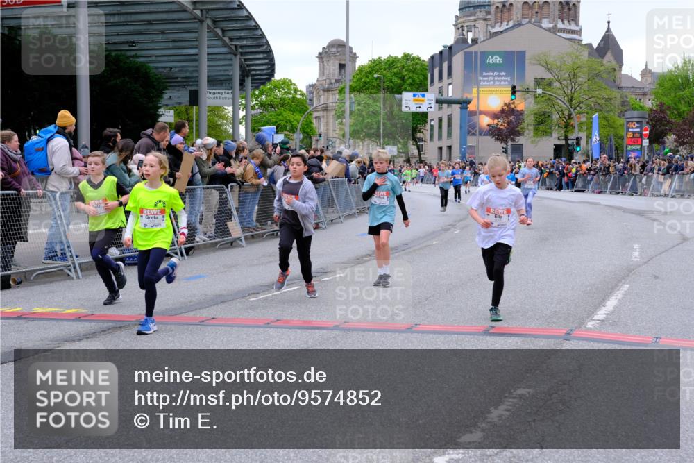25.04.2026 - Das Zehntel Tim E. http://msf.ph/oto/9574852 25.04.2026 10:51:54 Ziel 5067, 5089, 5484, 6064, 6100, 6250, 6352, 6357, 6424, 6426, 7103, 7208, 7252, 7591, 7603, 7628, 7700, 7721, 7734, 7758, 7897, 7963, 8044, 8050 meine-sportfotos.de