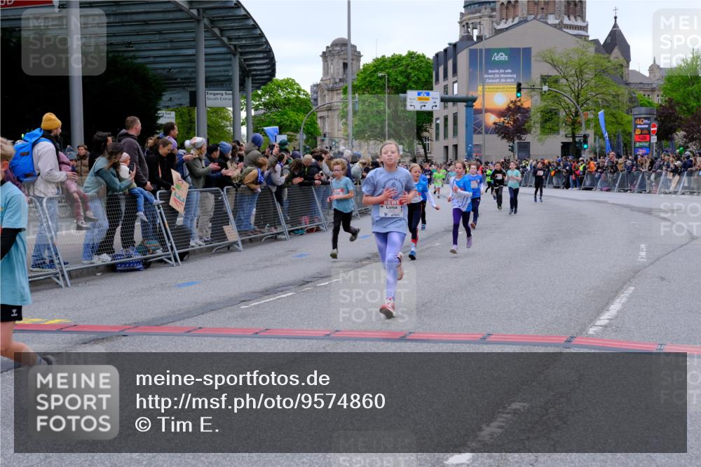 25.04.2026 - Das Zehntel Tim E. http://msf.ph/oto/9574860 25.04.2026 10:51:57 Ziel 5067, 5089, 6087, 6100, 6352, 6357, 6426, 7208, 7252, 7591, 7603, 7628, 7700, 7721, 7734, 7758, 7897, 7963, 8015, 8050 meine-sportfotos.de