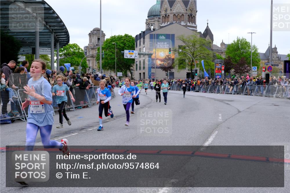 25.04.2026 - Das Zehntel Tim E. http://msf.ph/oto/9574864 25.04.2026 10:51:58 Ziel 5067, 5569, 6087, 6100, 6352, 6357, 6426, 7208, 7252, 7591, 7603, 7628, 7700, 7721, 7734, 7758, 7897, 7963, 8015, 8050 meine-sportfotos.de