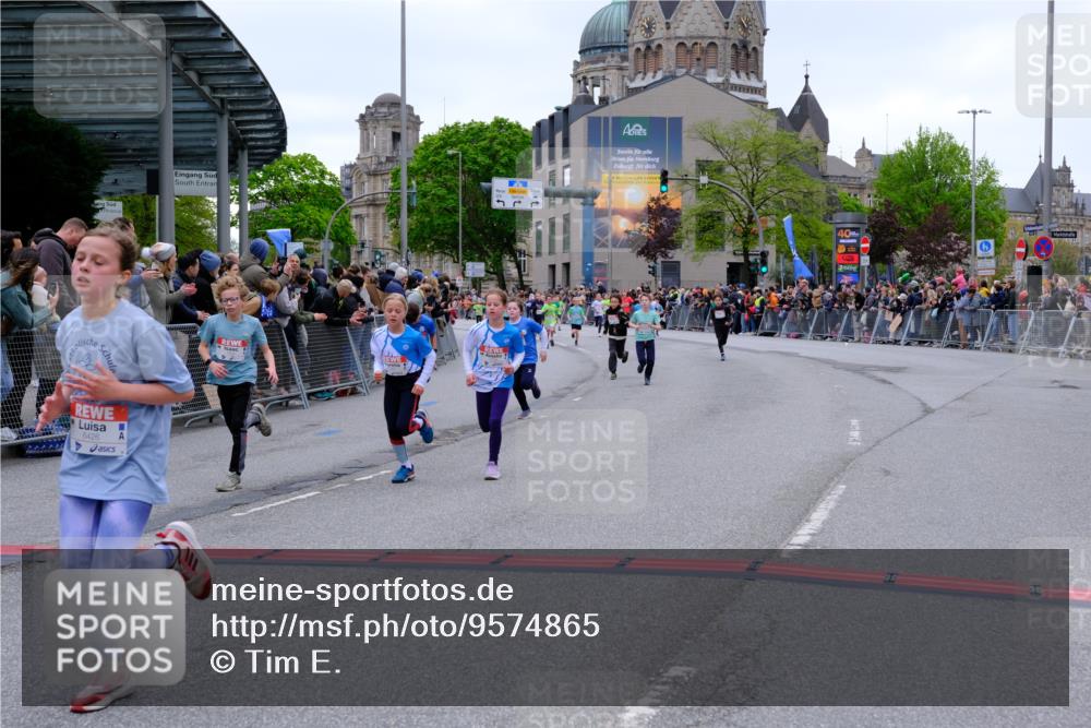 25.04.2026 - Das Zehntel Tim E. http://msf.ph/oto/9574865 25.04.2026 10:51:58 Ziel 5067, 5569, 6087, 6100, 6352, 6357, 6426, 7208, 7252, 7591, 7603, 7628, 7700, 7721, 7734, 7758, 7897, 7963, 8015, 8050 meine-sportfotos.de