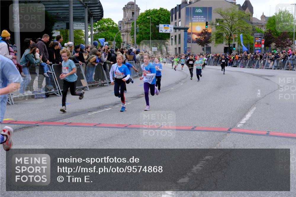 25.04.2026 - Das Zehntel Tim E. http://msf.ph/oto/9574868 25.04.2026 10:51:59 Ziel 5067, 5569, 6087, 6100, 6352, 6357, 6426, 6869, 7252, 7591, 7603, 7628, 7700, 7721, 7734, 7758, 8015, 8050 meine-sportfotos.de