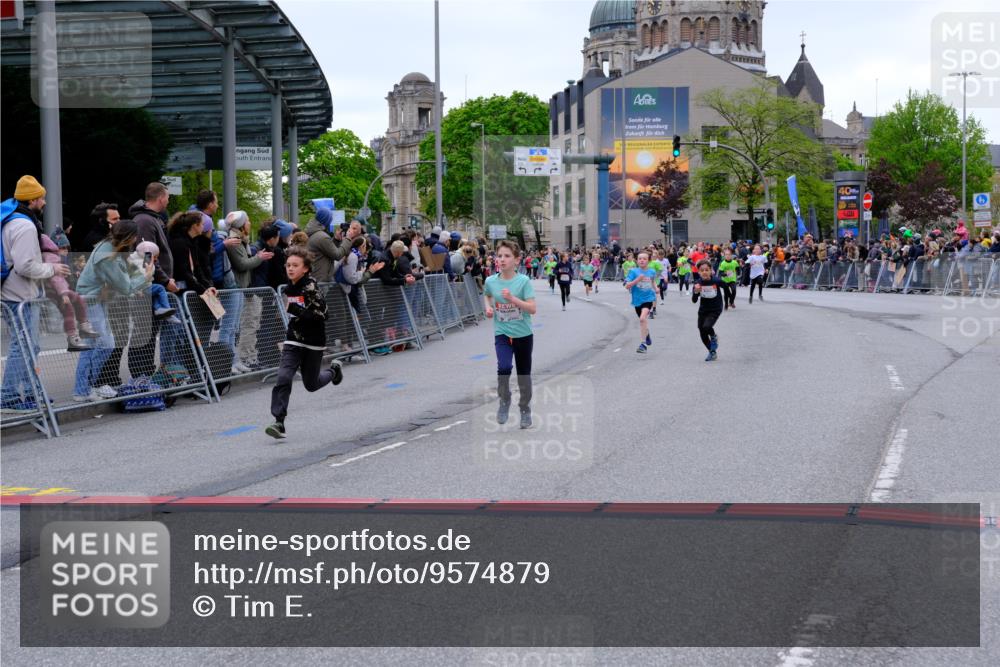25.04.2026 - Das Zehntel Tim E. http://msf.ph/oto/9574879 25.04.2026 10:52:02 Ziel 5569, 6087, 6352, 6357, 6426, 6752, 6869, 7110, 7305, 7628, 7675, 7734, 7758, 8015 meine-sportfotos.de