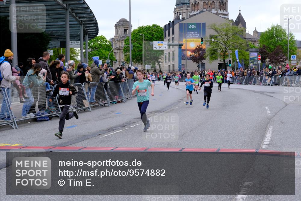 25.04.2026 - Das Zehntel Tim E. http://msf.ph/oto/9574882 25.04.2026 10:52:02 Ziel 5569, 6087, 6352, 6357, 6426, 6752, 6869, 7110, 7305, 7628, 7675, 7734, 7758, 8015 meine-sportfotos.de