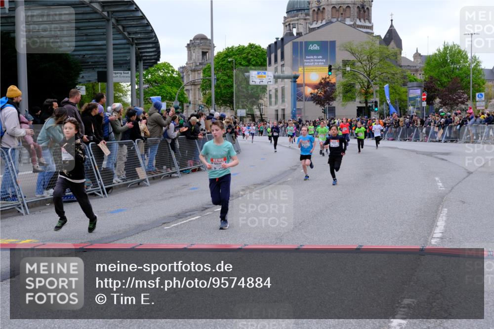 25.04.2026 - Das Zehntel Tim E. http://msf.ph/oto/9574884 25.04.2026 10:52:03 Ziel 5176, 5569, 6087, 6352, 6357, 6426, 6752, 6869, 7110, 7305, 7628, 7675, 7734, 7758, 8015 meine-sportfotos.de