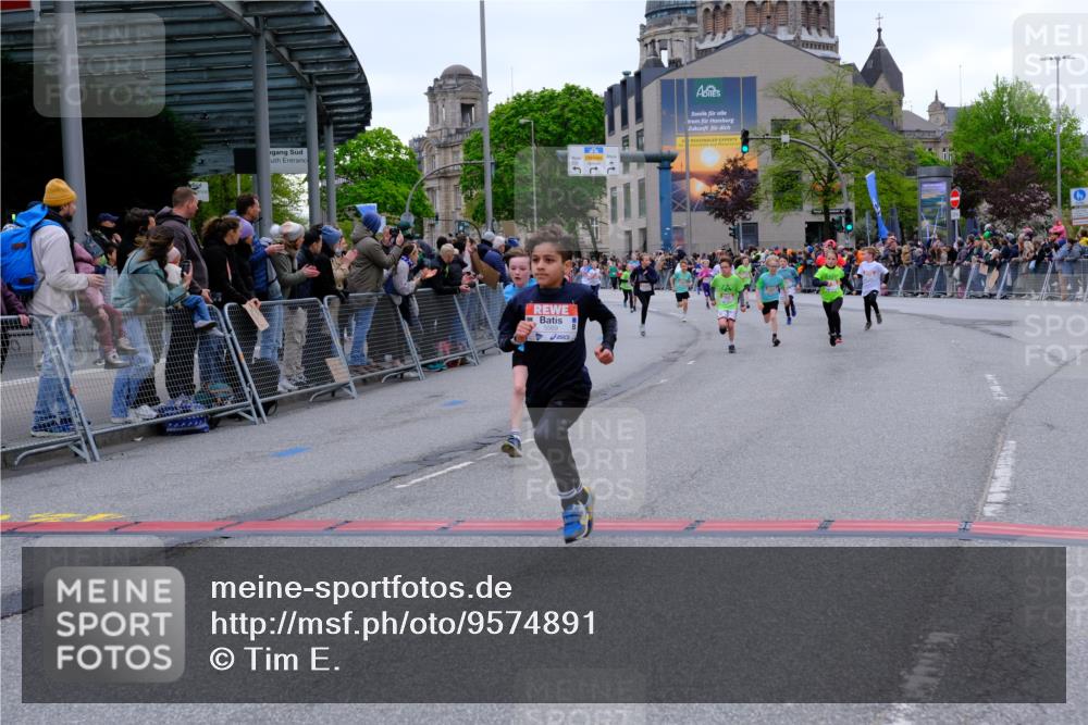 25.04.2026 - Das Zehntel Tim E. http://msf.ph/oto/9574891 25.04.2026 10:52:04 Ziel 5176, 5569, 6087, 6352, 6357, 6426, 6752, 6766, 6869, 7110, 7142, 7305, 7436, 7628, 7675, 7734, 7758, 8015, 8042 meine-sportfotos.de