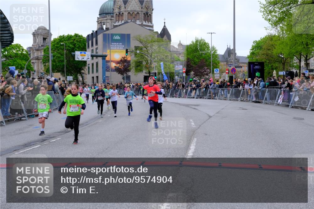 25.04.2026 - Das Zehntel Tim E. http://msf.ph/oto/9574904 25.04.2026 10:52:07 Ziel 5176, 5241, 5569, 6009, 6087, 6752, 6766, 6869, 7110, 7142, 7162, 7305, 7436, 7675, 7884, 8015, 8042 meine-sportfotos.de