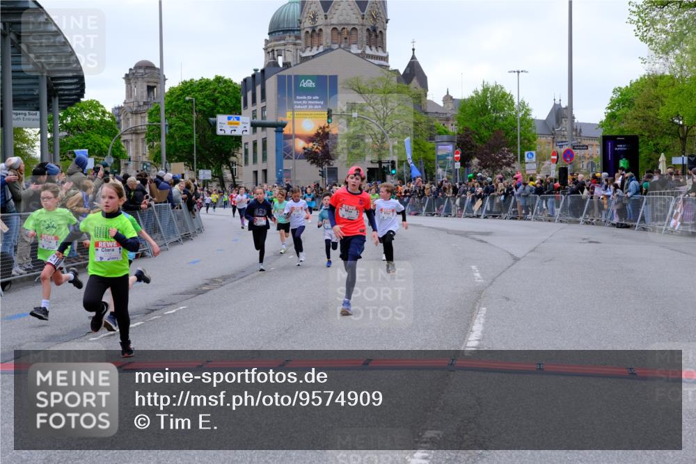 25.04.2026 - Das Zehntel Tim E. http://msf.ph/oto/9574909 25.04.2026 10:52:07 Ziel 5176, 5241, 5569, 6009, 6087, 6752, 6766, 6869, 7110, 7142, 7162, 7305, 7436, 7675, 7884, 8015, 8042 meine-sportfotos.de