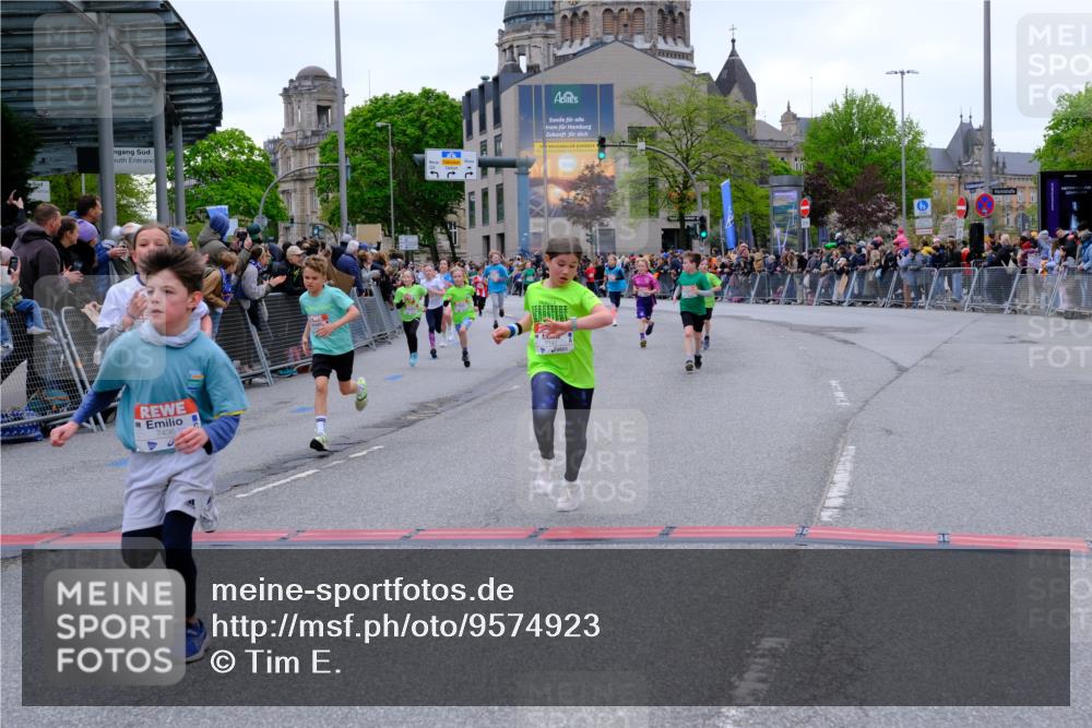 25.04.2026 - Das Zehntel Tim E. http://msf.ph/oto/9574923 25.04.2026 10:52:10 Ziel 5009, 5176, 5241, 5569, 6009, 6752, 6766, 6869, 7110, 7116, 7129, 7142, 7162, 7305, 7436, 7675, 7749, 7884, 8042 meine-sportfotos.de