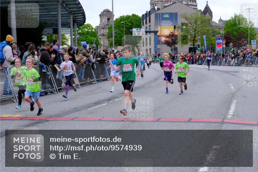 25.04.2026 - Das Zehntel Tim E. http://msf.ph/oto/9574939 25.04.2026 10:52:12 Ziel 5009, 5176, 5241, 5800, 6009, 6752, 6766, 6929, 7110, 7116, 7129, 7142, 7162, 7305, 7436, 7675, 7749, 7884, 8042 meine-sportfotos.de