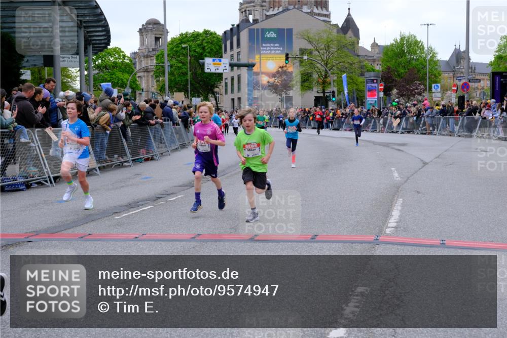 25.04.2026 - Das Zehntel Tim E. http://msf.ph/oto/9574947 25.04.2026 10:52:13 Ziel 5009, 5176, 5241, 5800, 6009, 6752, 6766, 6929, 7110, 7116, 7129, 7142, 7162, 7305, 7436, 7675, 7749, 7884, 8042 meine-sportfotos.de