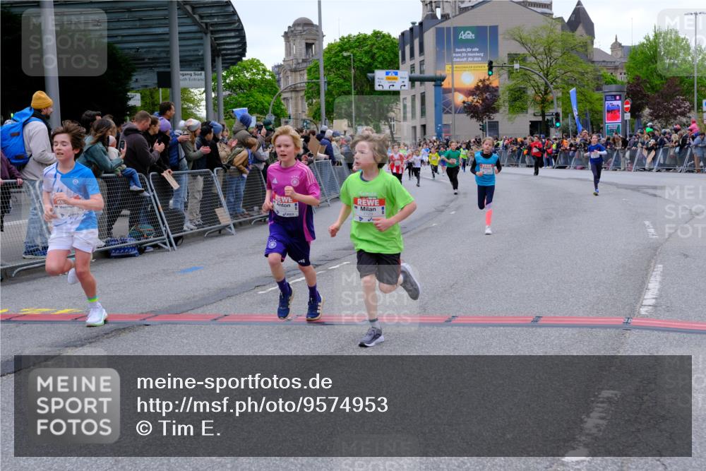 25.04.2026 - Das Zehntel Tim E. http://msf.ph/oto/9574953 25.04.2026 10:52:14 Ziel 5009, 5176, 5241, 5428, 5800, 6009, 6153, 6752, 6766, 6929, 7116, 7129, 7142, 7162, 7305, 7436, 7675, 7749, 7884, 7966, 8042 meine-sportfotos.de