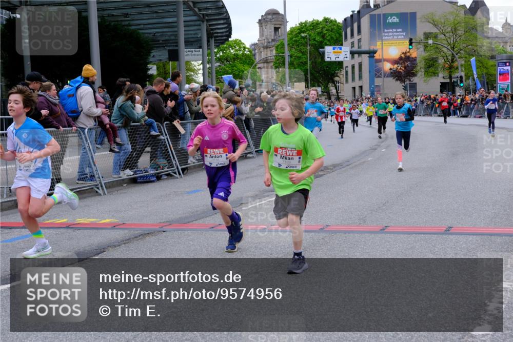 25.04.2026 - Das Zehntel Tim E. http://msf.ph/oto/9574956 25.04.2026 10:52:14 Ziel 5009, 5176, 5241, 5428, 5800, 6009, 6153, 6752, 6766, 6929, 7116, 7129, 7142, 7162, 7305, 7436, 7675, 7749, 7884, 7966, 8042 meine-sportfotos.de