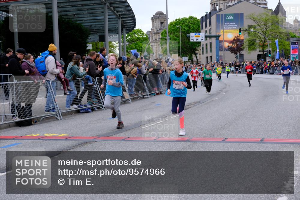 25.04.2026 - Das Zehntel Tim E. http://msf.ph/oto/9574966 25.04.2026 10:52:17 Ziel 5009, 5241, 5428, 5800, 6009, 6153, 6155, 6826, 6929, 7116, 7129, 7162, 7197, 7749, 7884, 7966 meine-sportfotos.de