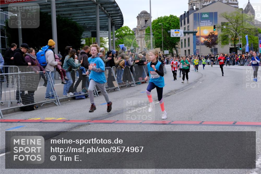 25.04.2026 - Das Zehntel Tim E. http://msf.ph/oto/9574967 25.04.2026 10:52:17 Ziel 5009, 5241, 5428, 5800, 6009, 6153, 6155, 6826, 6929, 7116, 7129, 7162, 7197, 7749, 7884, 7966 meine-sportfotos.de