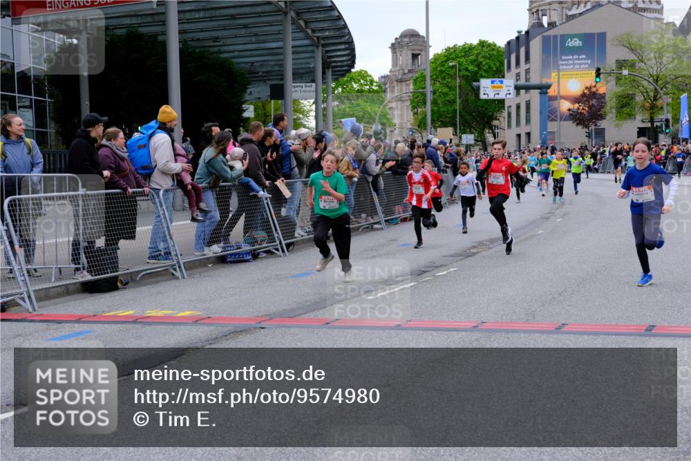 25.04.2026 - Das Zehntel Tim E. http://msf.ph/oto/9574980 25.04.2026 10:52:18 Ziel 5009, 5241, 5428, 5800, 6080, 6153, 6155, 6703, 6826, 6929, 7116, 7129, 7162, 7197, 7749, 7884, 7966 meine-sportfotos.de