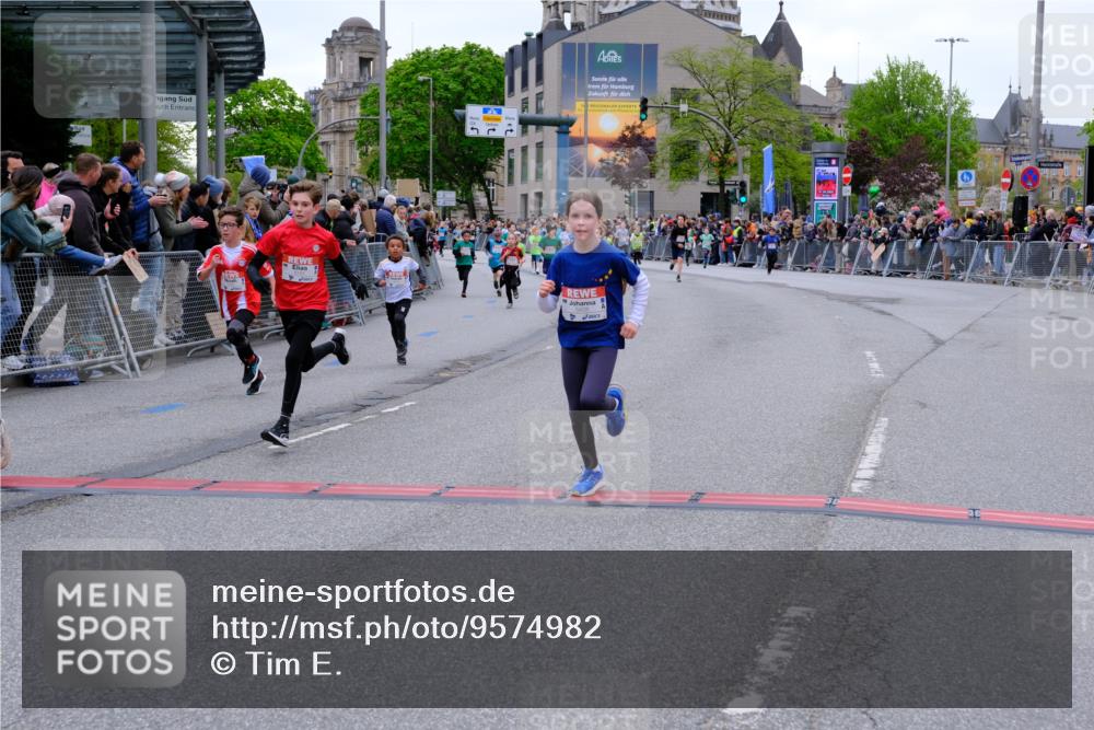 25.04.2026 - Das Zehntel Tim E. http://msf.ph/oto/9574982 25.04.2026 10:52:19 Ziel 5009, 5241, 5428, 5800, 6080, 6153, 6155, 6703, 6826, 6929, 7116, 7129, 7162, 7172, 7197, 7749, 7884, 7966 meine-sportfotos.de