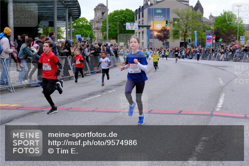 25.04.2026 - Das Zehntel Tim E. http://msf.ph/oto/9574986 25.04.2026 10:52:19 Ziel 5009, 5241, 5428, 5800, 6080, 6153, 6155, 6703, 6826, 6929, 7116, 7129, 7162, 7172, 7197, 7749, 7884, 7966 meine-sportfotos.de