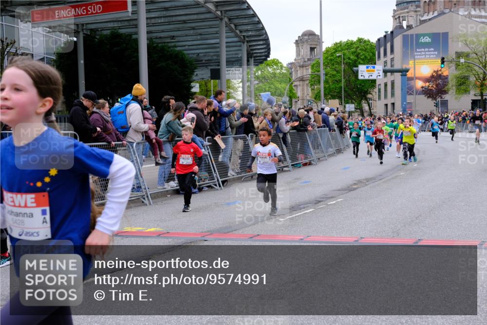 25.04.2026 - Das Zehntel Tim E. http://msf.ph/oto/9574991 25.04.2026 10:52:21 Ziel 5428, 5515, 5740, 5751, 5800, 6019, 6080, 6153, 6155, 6703, 6826, 6929, 7101, 7116, 7129, 7172, 7197, 7749, 7863, 7907, 7966 meine-sportfotos.de