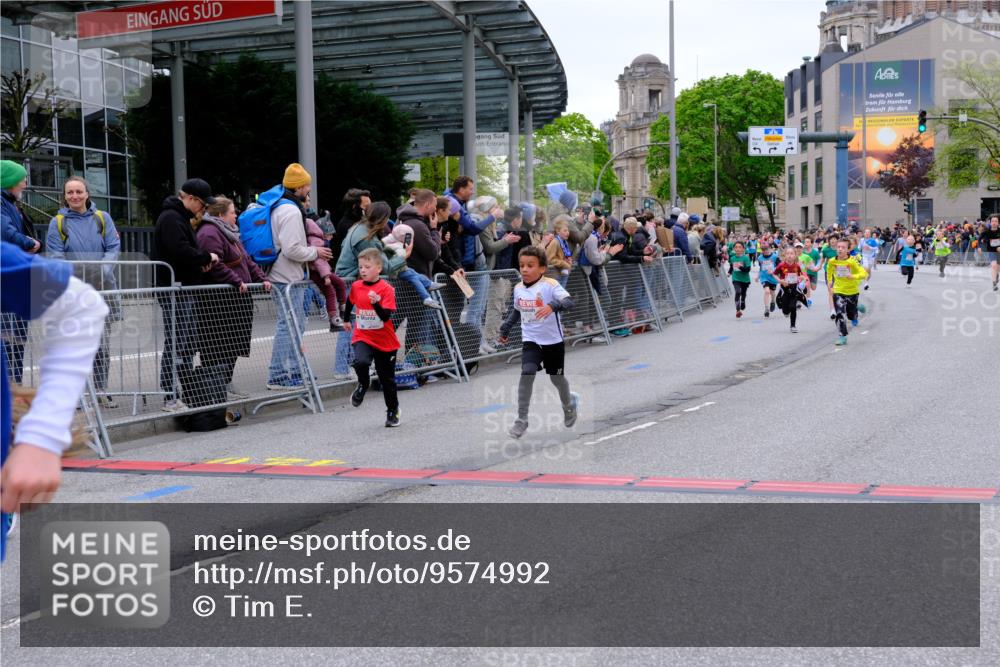 25.04.2026 - Das Zehntel Tim E. http://msf.ph/oto/9574992 25.04.2026 10:52:21 Ziel 5428, 5515, 5740, 5751, 5800, 6019, 6080, 6153, 6155, 6703, 6826, 6929, 7101, 7116, 7129, 7172, 7197, 7749, 7863, 7907, 7966 meine-sportfotos.de