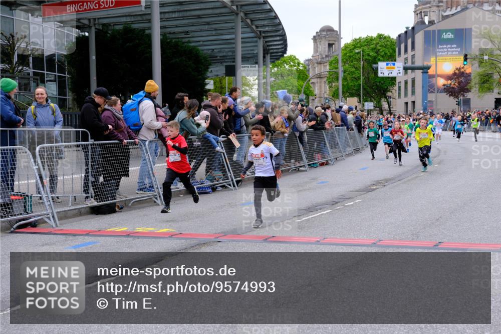 25.04.2026 - Das Zehntel Tim E. http://msf.ph/oto/9574993 25.04.2026 10:52:21 Ziel 5428, 5515, 5740, 5751, 5800, 6019, 6080, 6153, 6155, 6703, 6826, 6929, 7101, 7116, 7129, 7172, 7197, 7749, 7863, 7907, 7966 meine-sportfotos.de