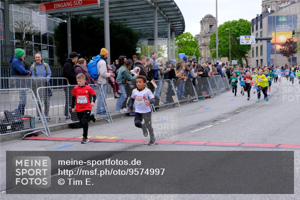 25.04.2026 - Das Zehntel Tim E. http://msf.ph/oto/9574997 25.04.2026 10:52:21 Ziel 5428, 5515, 5740, 5751, 5800, 6019, 6080, 6153, 6155, 6703, 6826, 6929, 7101, 7116, 7129, 7172, 7197, 7749, 7863, 7907, 7966 meine-sportfotos.de