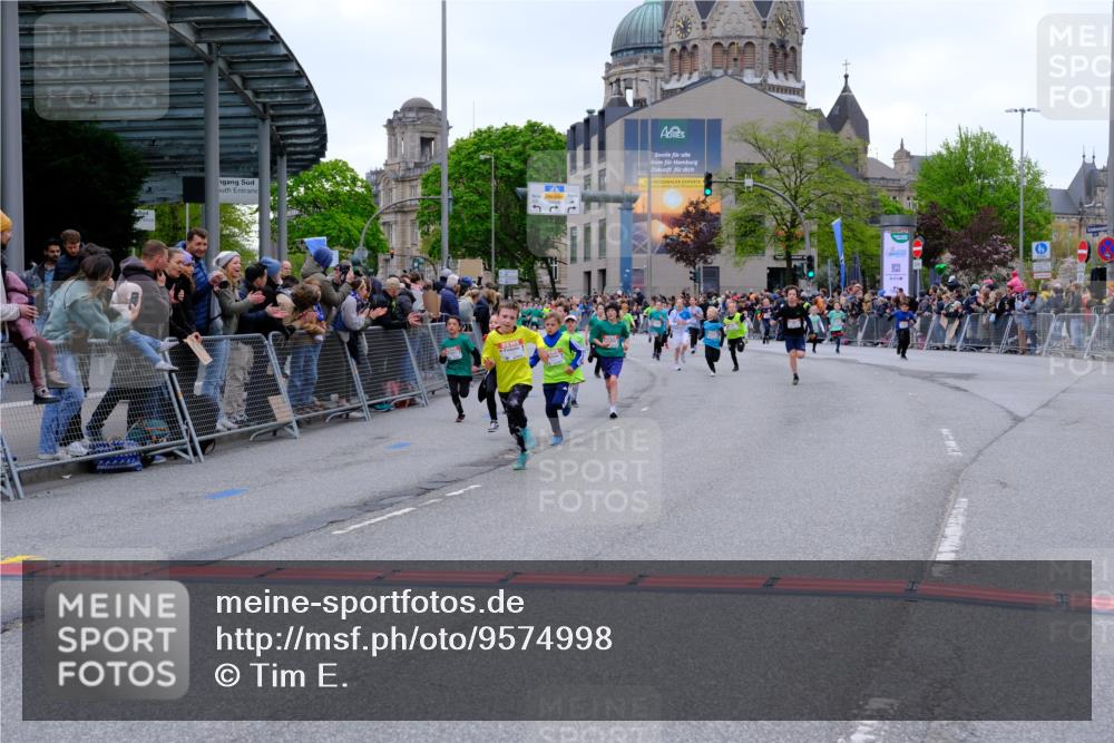 25.04.2026 - Das Zehntel Tim E. http://msf.ph/oto/9574998 25.04.2026 10:52:22 Ziel 5428, 5515, 5740, 5751, 5800, 6019, 6080, 6153, 6155, 6703, 6826, 6929, 7101, 7172, 7197, 7731, 7806, 7863, 7907, 7930, 7966 meine-sportfotos.de