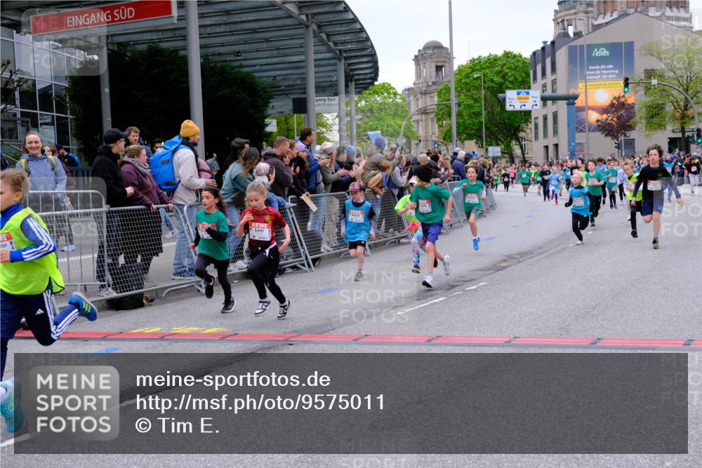 25.04.2026 - Das Zehntel Tim E. http://msf.ph/oto/9575011 25.04.2026 10:52:24 Ziel 5428, 5450, 5515, 5740, 5751, 5781, 5874, 6015, 6019, 6080, 6153, 6155, 6703, 6826, 7101, 7172, 7197, 7731, 7806, 7863, 7907, 7930, 7966 meine-sportfotos.de