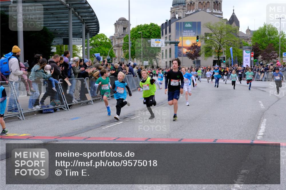 25.04.2026 - Das Zehntel Tim E. http://msf.ph/oto/9575018 25.04.2026 10:52:25 Ziel 5428, 5450, 5515, 5740, 5751, 5781, 5874, 6015, 6019, 6027, 6080, 6153, 6155, 6703, 6826, 7101, 7172, 7180, 7197, 7731, 7806, 7863, 7907, 7930, 7966 meine-sportfotos.de