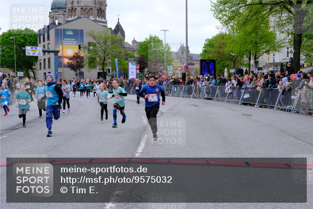 25.04.2026 - Das Zehntel Tim E. http://msf.ph/oto/9575032 25.04.2026 10:52:28 Ziel 5081, 5092, 5100, 5450, 5515, 5689, 5740, 5751, 5777, 5781, 5874, 6015, 6019, 6027, 6080, 6155, 6409, 6428, 6703, 6826, 7101, 7172, 7180, 7184, 7731, 7806, 7863, 7907, 7930 meine-sportfotos.de