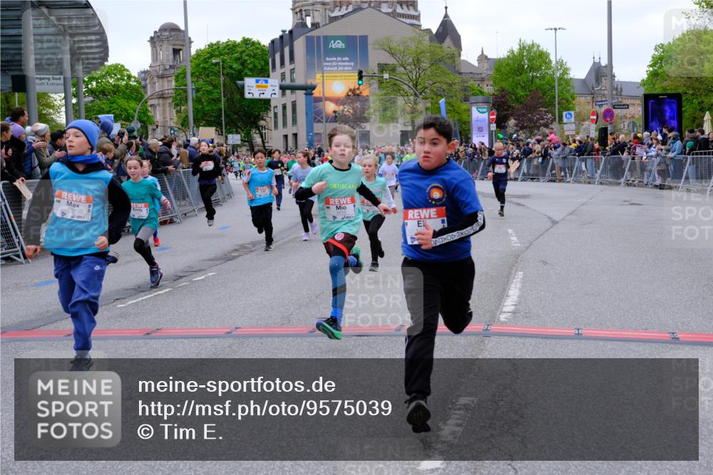 25.04.2026 - Das Zehntel Tim E. http://msf.ph/oto/9575039 25.04.2026 10:52:29 Ziel 5081, 5092, 5100, 5450, 5515, 5689, 5740, 5751, 5777, 5781, 5874, 6015, 6019, 6027, 6080, 6409, 6428, 6679, 6703, 7101, 7172, 7180, 7184, 7731, 7806, 7863, 7907, 7930 meine-sportfotos.de