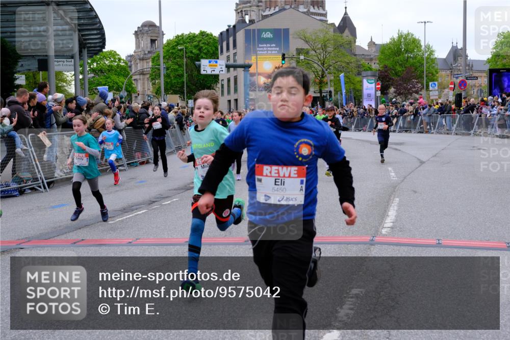 25.04.2026 - Das Zehntel Tim E. http://msf.ph/oto/9575042 25.04.2026 10:52:29 Ziel 5081, 5092, 5100, 5450, 5515, 5689, 5740, 5751, 5777, 5781, 5874, 6015, 6019, 6027, 6080, 6409, 6428, 6679, 6703, 7101, 7172, 7180, 7184, 7731, 7806, 7863, 7907, 7930 meine-sportfotos.de