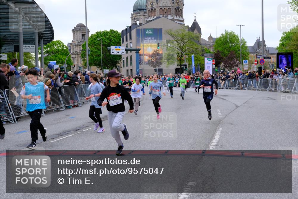 25.04.2026 - Das Zehntel Tim E. http://msf.ph/oto/9575047 25.04.2026 10:52:31 Ziel 5081, 5092, 5100, 5450, 5515, 5689, 5740, 5751, 5777, 5781, 5874, 6015, 6019, 6027, 6144, 6409, 6428, 6493, 6512, 6679, 6754, 7101, 7172, 7180, 7184, 7320, 7608, 7731, 7806, 7863, 7907, 7930, 7976 meine-sportfotos.de