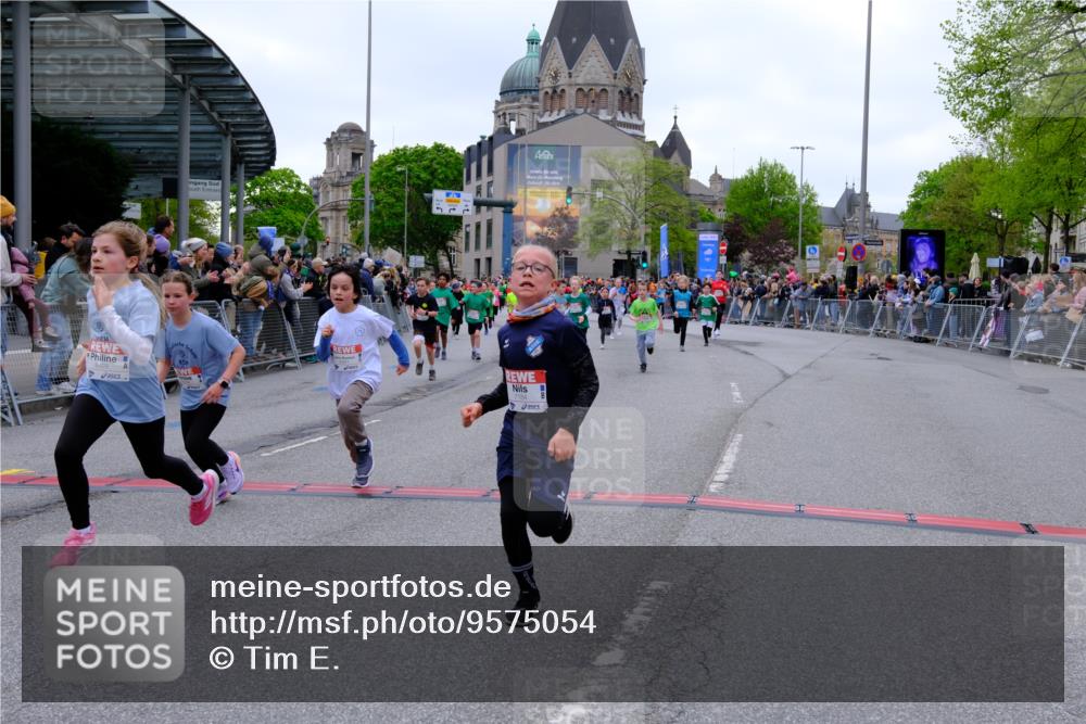 25.04.2026 - Das Zehntel Tim E. http://msf.ph/oto/9575054 25.04.2026 10:52:32 Ziel 5081, 5092, 5100, 5450, 5515, 5689, 5738, 5740, 5751, 5777, 5781, 5874, 5907, 6015, 6019, 6027, 6144, 6409, 6428, 6493, 6512, 6651, 6679, 6754, 7101, 7180, 7184, 7238, 7320, 7608, 7731, 7806, 7863, 7907, 7930, 7976 meine-sportfotos.de