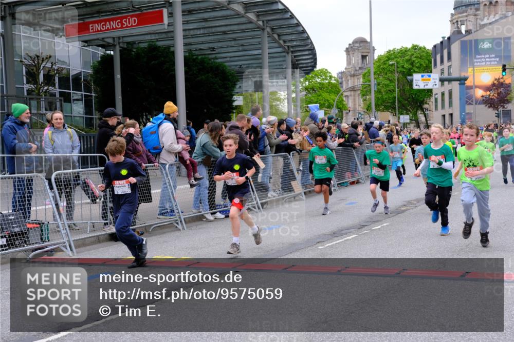 25.04.2026 - Das Zehntel Tim E. http://msf.ph/oto/9575059 25.04.2026 10:52:34 Ziel 5081, 5092, 5100, 5450, 5689, 5738, 5777, 5781, 5874, 5907, 6015, 6027, 6144, 6147, 6409, 6428, 6493, 6512, 6651, 6679, 6754, 7180, 7184, 7238, 7299, 7320, 7608, 7615, 7731, 7745, 7806, 7904, 7921, 7930, 7976, 8022, 8024, 8036 meine-sportfotos.de