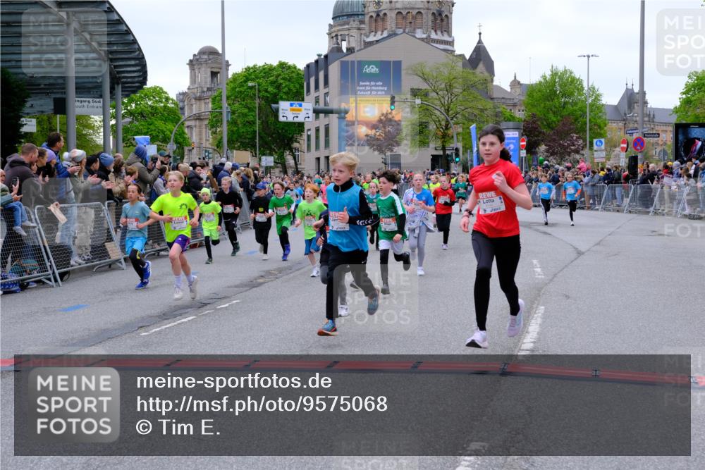 25.04.2026 - Das Zehntel Tim E. http://msf.ph/oto/9575068 25.04.2026 10:52:36 Ziel 5081, 5092, 5100, 5689, 5738, 5777, 5781, 5874, 5907, 6015, 6027, 6054, 6144, 6147, 6409, 6428, 6493, 6512, 6651, 6679, 6754, 6935, 6960, 6987, 7180, 7184, 7238, 7299, 7320, 7608, 7615, 7745, 7757, 7904, 7921, 7976, 8022, 8024, 8036 meine-sportfotos.de