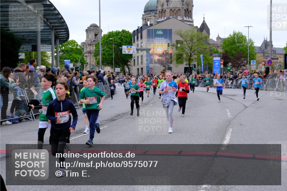 25.04.2026 - Das Zehntel Tim E. http://msf.ph/oto/9575077 25.04.2026 10:52:37 Ziel 5081, 5092, 5100, 5292, 5303, 5514, 5689, 5738, 5777, 5907, 6027, 6054, 6144, 6147, 6409, 6428, 6493, 6512, 6651, 6679, 6754, 6935, 6960, 6987, 7180, 7184, 7238, 7255, 7299, 7320, 7608, 7615, 7745, 7757, 7904, 7921, 7976, 8022, 8024, 8036 meine-sportfotos.de