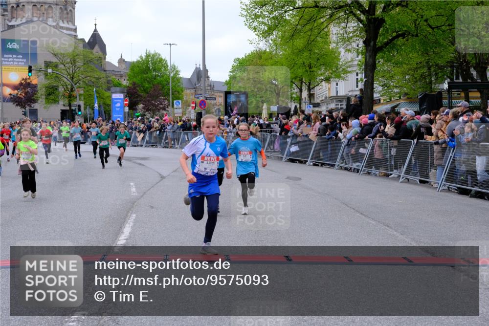 25.04.2026 - Das Zehntel Tim E. http://msf.ph/oto/9575093 25.04.2026 10:52:40 Ziel 5292, 5303, 5514, 5738, 5907, 6054, 6123, 6131, 6144, 6147, 6161, 6177, 6491, 6493, 6512, 6517, 6651, 6679, 6754, 6840, 6935, 6960, 6987, 7238, 7255, 7299, 7320, 7513, 7548, 7608, 7615, 7672, 7745, 7757, 7869, 7890, 7904, 7918, 7921, 7976, 8022, 8024, 8036 meine-sportfotos.de