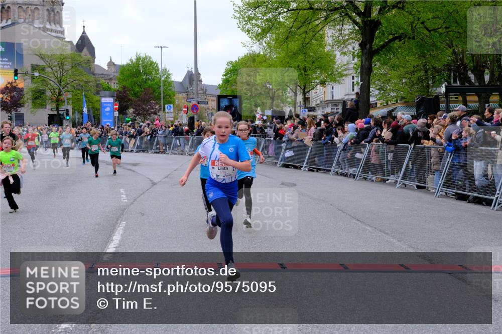 25.04.2026 - Das Zehntel Tim E. http://msf.ph/oto/9575095 25.04.2026 10:52:40 Ziel 5292, 5303, 5514, 5738, 5907, 6054, 6123, 6131, 6144, 6147, 6161, 6177, 6491, 6493, 6512, 6517, 6651, 6679, 6754, 6840, 6935, 6960, 6987, 7238, 7255, 7299, 7320, 7513, 7548, 7608, 7615, 7672, 7745, 7757, 7869, 7890, 7904, 7918, 7921, 7976, 8022, 8024, 8036 meine-sportfotos.de