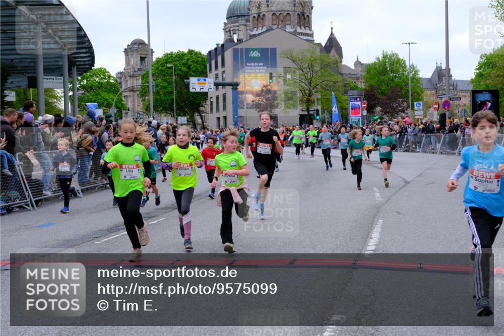 25.04.2026 - Das Zehntel Tim E. http://msf.ph/oto/9575099 25.04.2026 10:52:42 Ziel 5292, 5303, 5514, 5738, 5907, 6018, 6054, 6113, 6123, 6131, 6144, 6147, 6161, 6177, 6491, 6493, 6512, 6517, 6651, 6754, 6840, 6935, 6960, 6987, 7105, 7165, 7167, 7238, 7255, 7299, 7320, 7513, 7548, 7599, 7608, 7615, 7629, 7672, 7745, 7757, 7869, 7890, 7904, 7918, 7921, 7976, 8022, 8024, 8036 meine-sportfotos.de