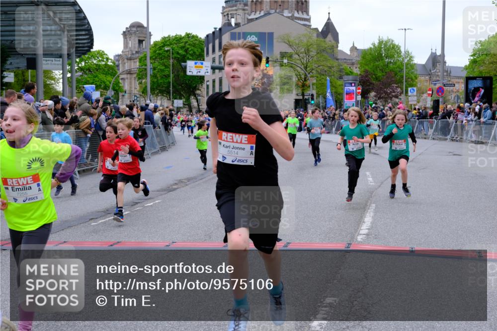 25.04.2026 - Das Zehntel Tim E. http://msf.ph/oto/9575106 25.04.2026 10:52:43 Ziel 5292, 5303, 5514, 5738, 5907, 5925, 6018, 6054, 6113, 6123, 6131, 6144, 6147, 6161, 6177, 6491, 6493, 6512, 6517, 6651, 6840, 6935, 6960, 6987, 7105, 7165, 7167, 7238, 7255, 7299, 7395, 7513, 7548, 7599, 7608, 7615, 7629, 7672, 7745, 7757, 7869, 7890, 7904, 7918, 7921, 8022, 8024, 8036 meine-sportfotos.de