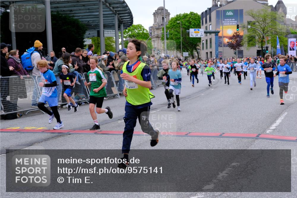 25.04.2026 - Das Zehntel Tim E. http://msf.ph/oto/9575141 25.04.2026 10:52:52 Ziel 5154, 5158, 5180, 5237, 5427, 5488, 5504, 5787, 5884, 5897, 5910, 5925, 5928, 6018, 6081, 6113, 6131, 6262, 6266, 6313, 6382, 6415, 6517, 6745, 7105, 7128, 7165, 7167, 7190, 7395, 7456, 7459, 7599, 7629, 7672, 7699, 7716 meine-sportfotos.de