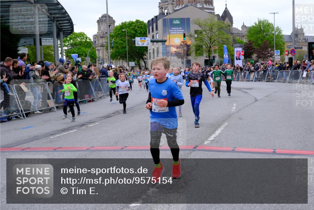 25.04.2026 - Das Zehntel Tim E. http://msf.ph/oto/9575154 25.04.2026 10:52:54 Ziel 5109, 5154, 5158, 5180, 5237, 5427, 5488, 5504, 5787, 5884, 5897, 5898, 5910, 5925, 5928, 6018, 6081, 6262, 6266, 6313, 6382, 6415, 6745, 7128, 7165, 7167, 7190, 7395, 7456, 7459, 7699, 7716, 7750 meine-sportfotos.de