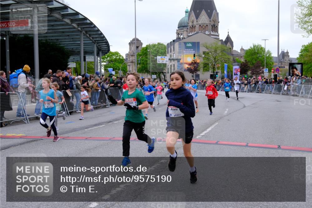 25.04.2026 - Das Zehntel Tim E. http://msf.ph/oto/9575190 25.04.2026 10:53:01 Ziel 5063, 5109, 5154, 5158, 5180, 5237, 5504, 5695, 5775, 5825, 5897, 5898, 6071, 6072, 6135, 6145, 6313, 6321, 6340, 6382, 6415, 6528, 6922, 7128, 7160, 7170, 7187, 7504, 7512, 7533, 7550, 7733, 7750, 7950, 7986 meine-sportfotos.de