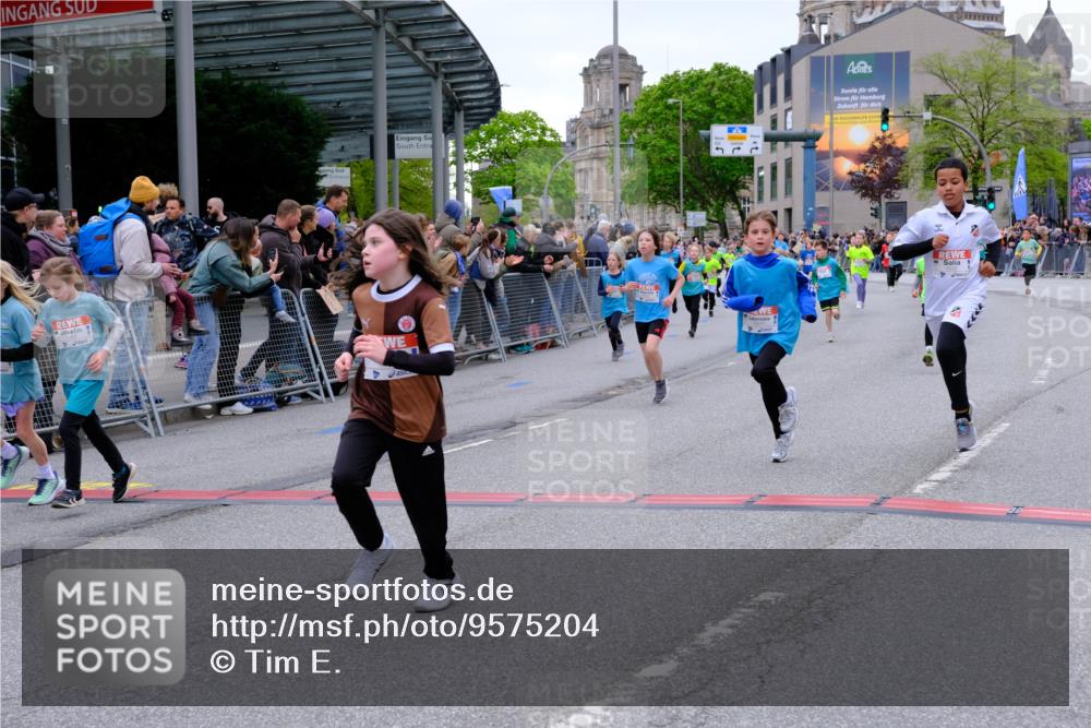 25.04.2026 - Das Zehntel Tim E. http://msf.ph/oto/9575204 25.04.2026 10:53:05 Ziel 5063, 5109, 5695, 5775, 5779, 5785, 5807, 5819, 5825, 5898, 6050, 6071, 6072, 6135, 6145, 6321, 6340, 6528, 6922, 7114, 7127, 7160, 7170, 7187, 7229, 7243, 7424, 7504, 7512, 7533, 7550, 7733, 7750, 7950, 7986 meine-sportfotos.de