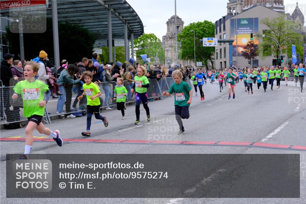 25.04.2026 - Das Zehntel Tim E. http://msf.ph/oto/9575274 25.04.2026 10:53:18 Ziel 5066, 5249, 5260, 5289, 5294, 5365, 5452, 5906, 5999, 6053, 6073, 6079, 6365, 6534, 6535, 6868, 6941, 6955, 7109, 7166, 7168, 7223, 7248, 7306, 7596, 7735, 7860, 7916, 8033 meine-sportfotos.de