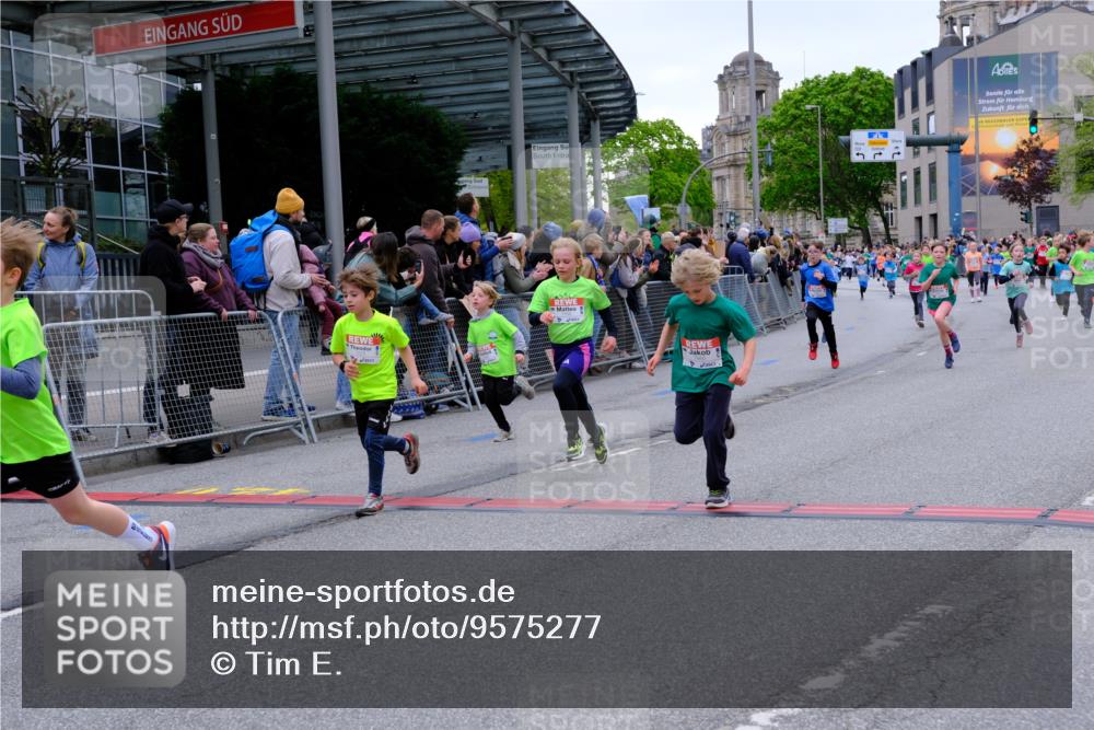 25.04.2026 - Das Zehntel Tim E. http://msf.ph/oto/9575277 25.04.2026 10:53:19 Ziel 5066, 5249, 5260, 5289, 5294, 5365, 5452, 5906, 6008, 6053, 6073, 6079, 6365, 6534, 6535, 6868, 6928, 6941, 6955, 7091, 7093, 7109, 7166, 7168, 7223, 7306, 7596, 7860, 7881, 7916, 8033 meine-sportfotos.de