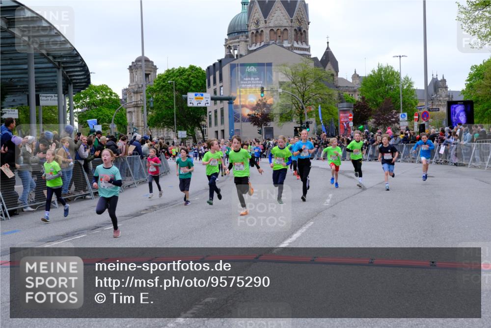 25.04.2026 - Das Zehntel Tim E. http://msf.ph/oto/9575290 25.04.2026 10:53:22 Ziel 5066, 5249, 5260, 5275, 5289, 5570, 5710, 5829, 6008, 6053, 6073, 6365, 6534, 6535, 6750, 6928, 6941, 6955, 7091, 7093, 7109, 7166, 7168, 7223, 7306, 7312, 7829, 7860, 7881, 7916 meine-sportfotos.de