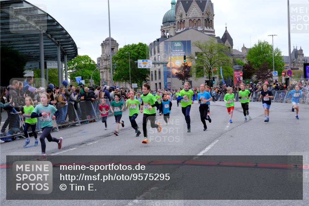 25.04.2026 - Das Zehntel Tim E. http://msf.ph/oto/9575295 25.04.2026 10:53:22 Ziel 5066, 5249, 5260, 5275, 5289, 5570, 5710, 5829, 6008, 6053, 6073, 6365, 6534, 6535, 6750, 6928, 6941, 6955, 7091, 7093, 7109, 7166, 7168, 7223, 7306, 7312, 7829, 7860, 7881, 7916 meine-sportfotos.de