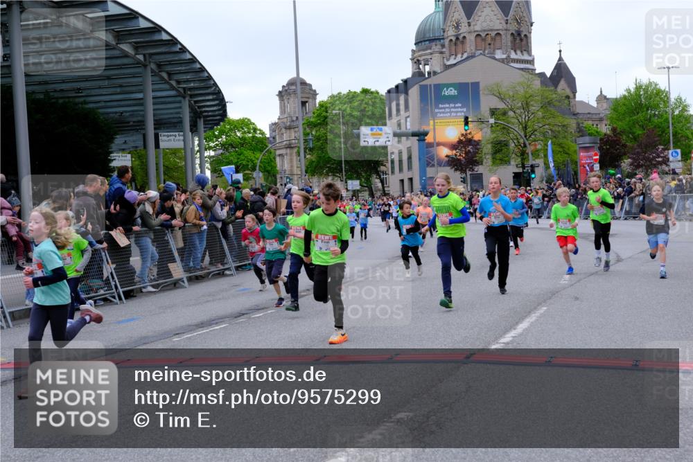 25.04.2026 - Das Zehntel Tim E. http://msf.ph/oto/9575299 25.04.2026 10:53:22 Ziel 5066, 5249, 5260, 5275, 5289, 5570, 5710, 5829, 6008, 6053, 6073, 6365, 6534, 6535, 6750, 6928, 6941, 6955, 7091, 7093, 7109, 7166, 7168, 7223, 7306, 7312, 7829, 7860, 7881, 7916 meine-sportfotos.de